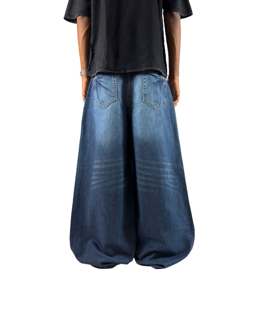 Ocean Drift – The Wide-Leg Denim Revolution